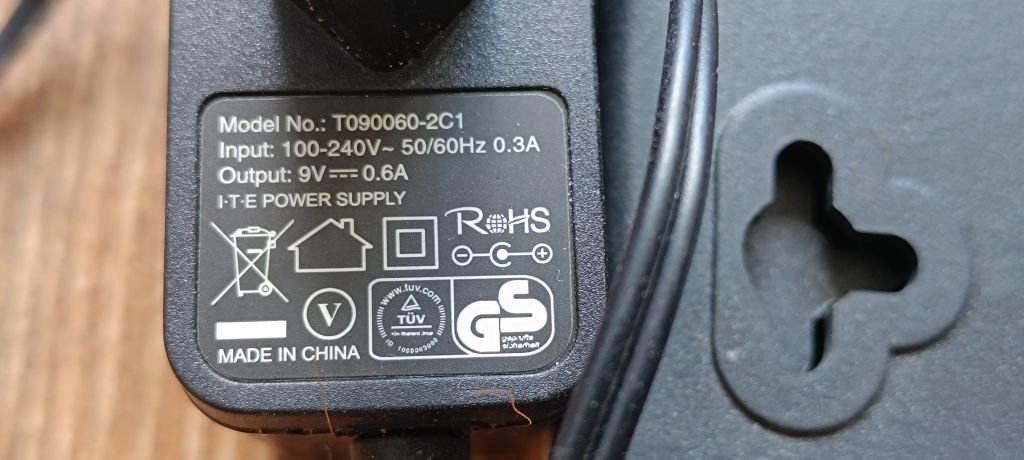 Комутатор  маршрутизатор tp link TL-R460