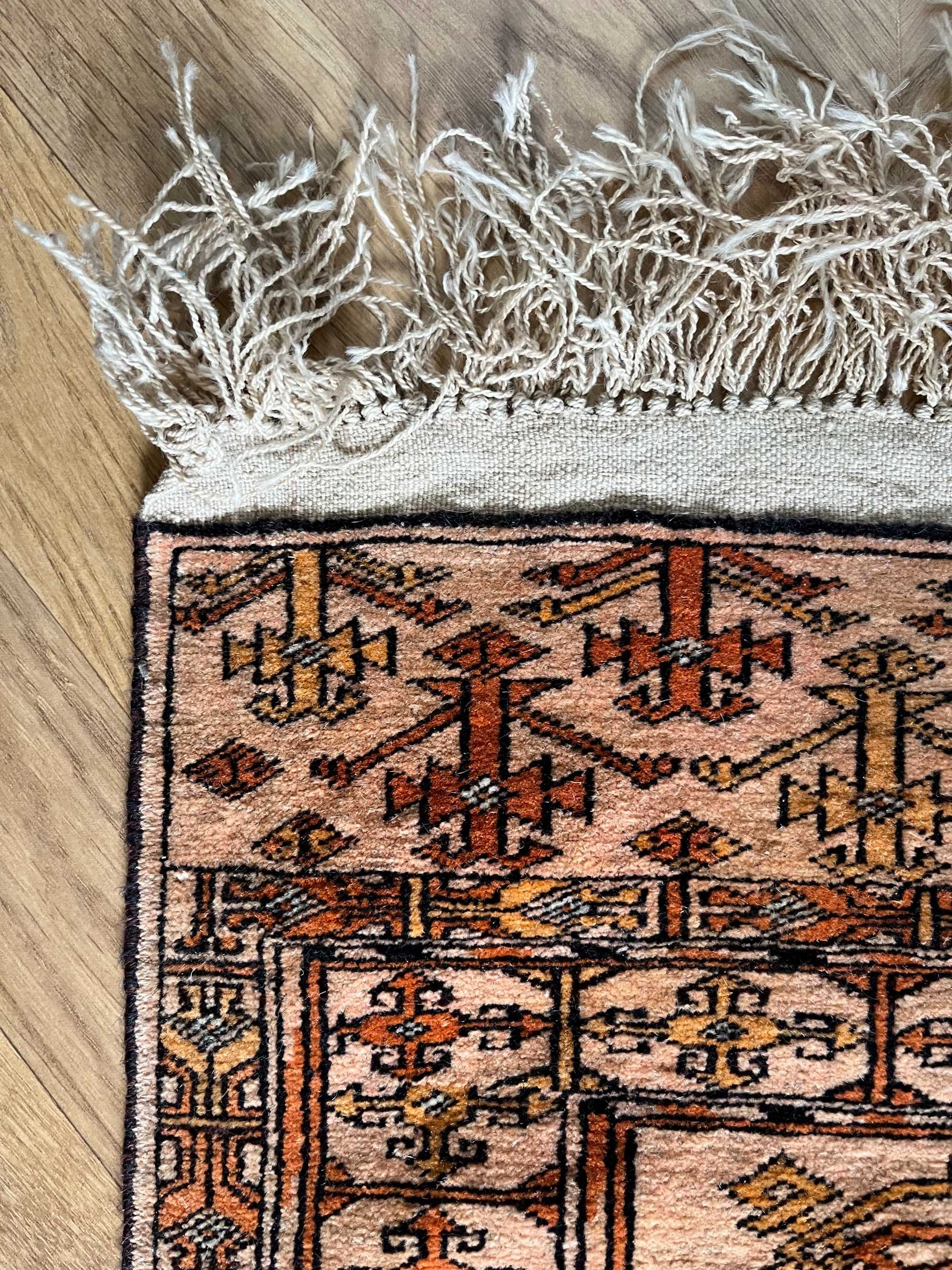 Wełniany Dywan w stylu Boho 118cm x 180cm
