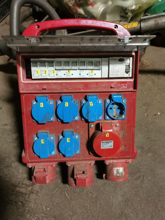 Erbetka budowlana skrzynka siłowa