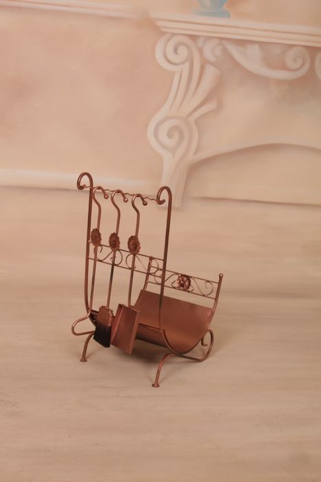 Дровница с набором для камина, Дровница, камин, совок, кочерга, щетка