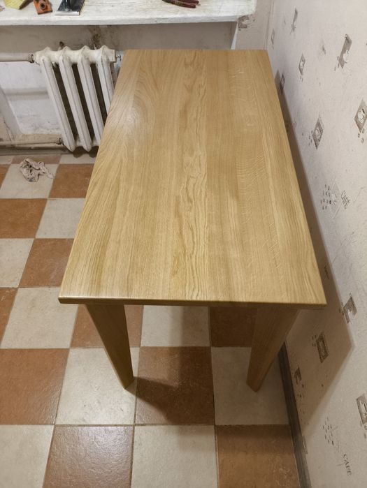Стол кухонный с массива дуба, табуретки