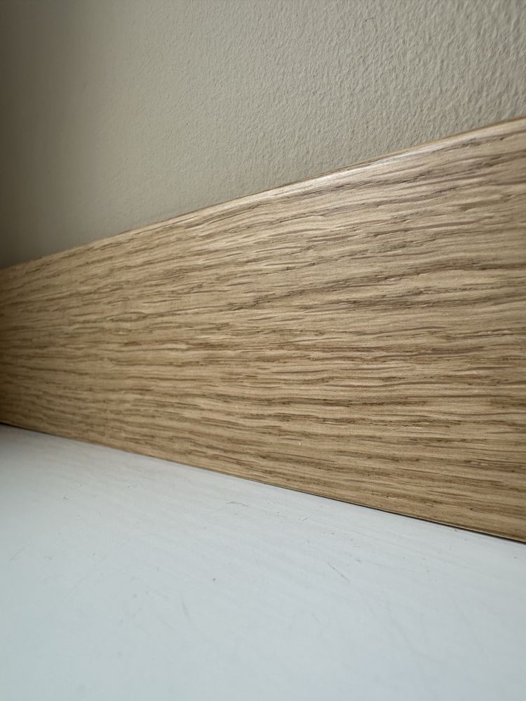 Listwa dębowa fornirowana przypodłogowa 12x56mm cokół dębowy lakierowa