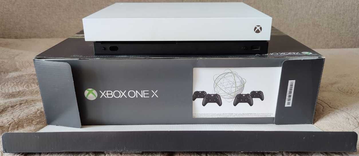 XBOX One X White