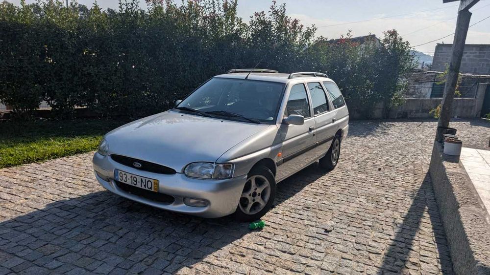 Ford Escort 1.8L Estate