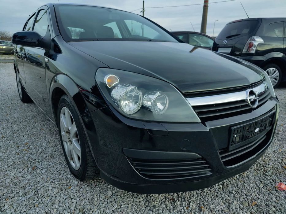 Opel Astra Nawigacja_Parktronic_Kamera Cofania_Tempomat_Sport