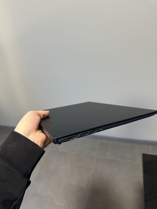 Продам asus zenbook s 13