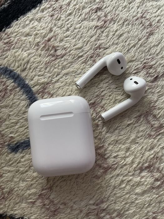 Airpods 2 A 1523 apple