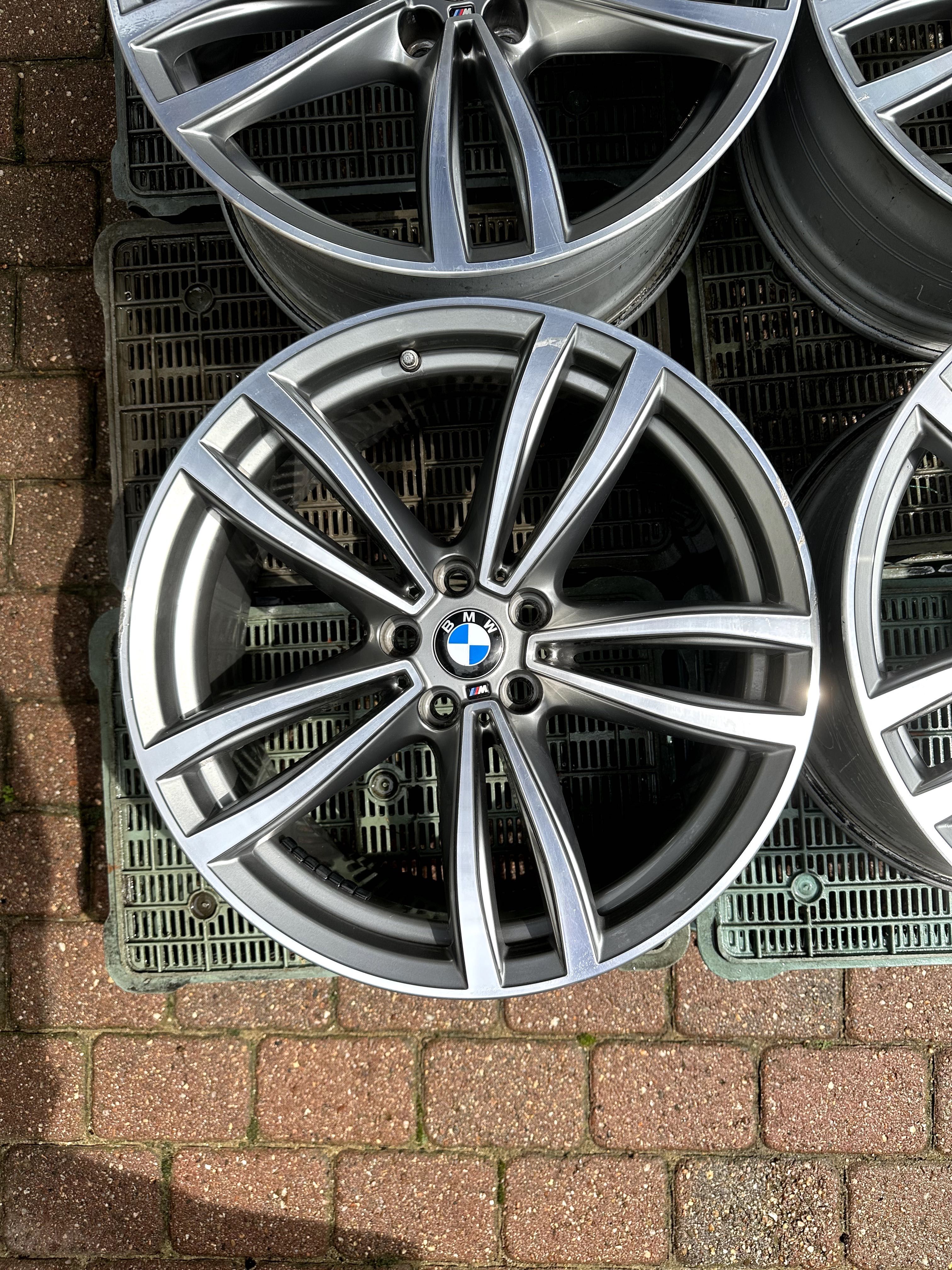 felgi BMW OE 647M 19" cali m pakiet G30 G32 G11 G12 8,5J 9,5J 5x112
