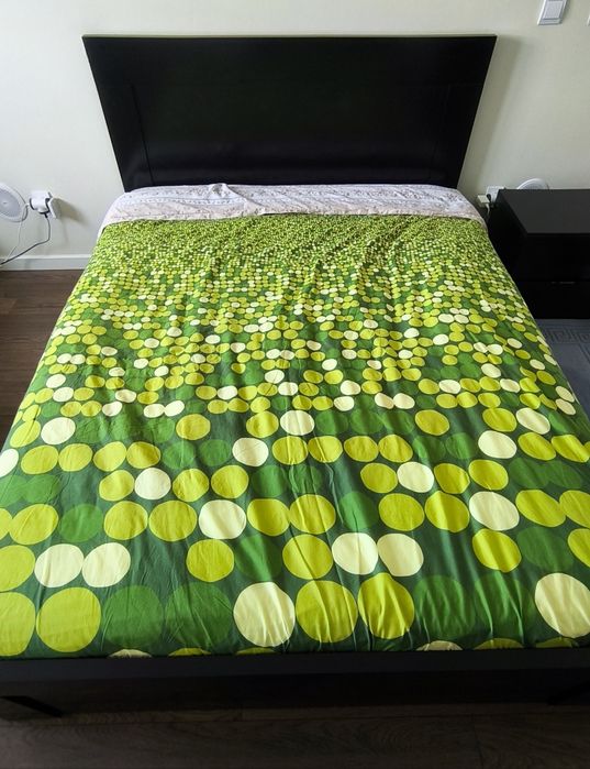 OPORTUNIDADE - Cama de casal em bom estado!