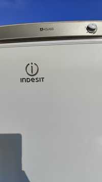 Холодильник Indesit A+class