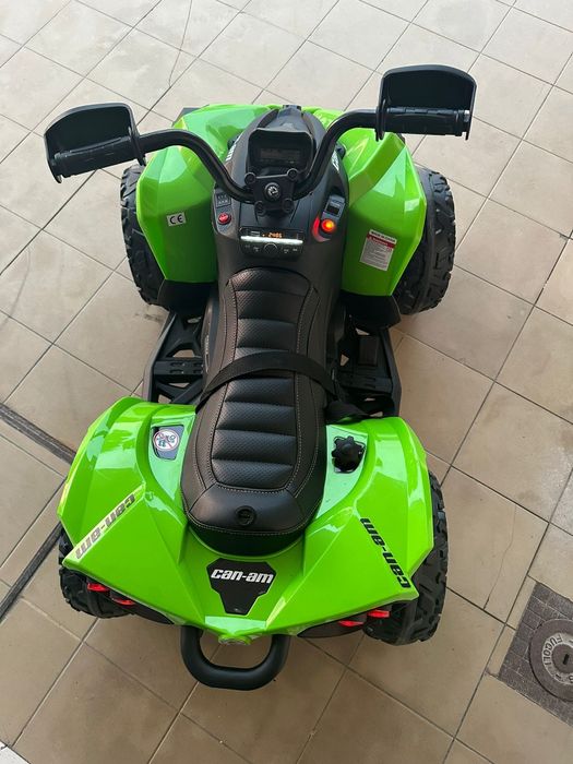 Moto 4 can am elétrica