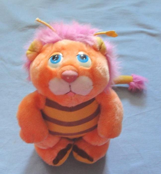 Vários bonecos peluche noddy taz carteiro Paulo obelix Leopoldina