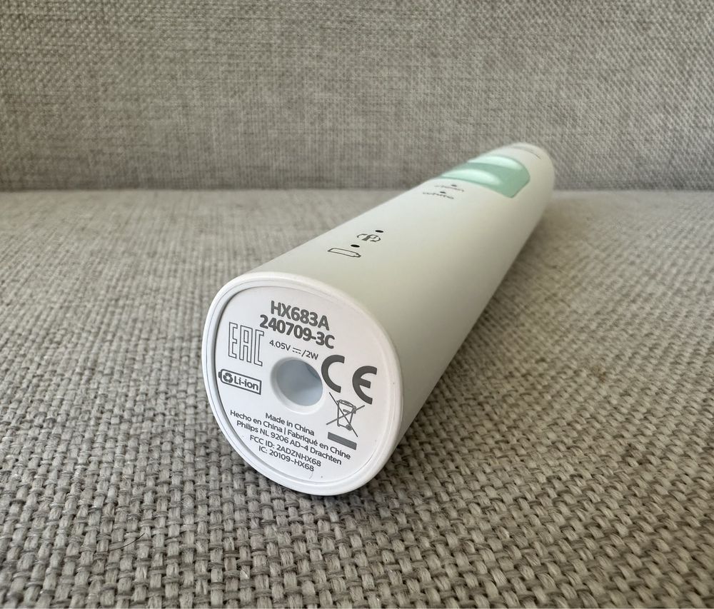 Philips Sonicare HX683A - szczoteczka soniczna