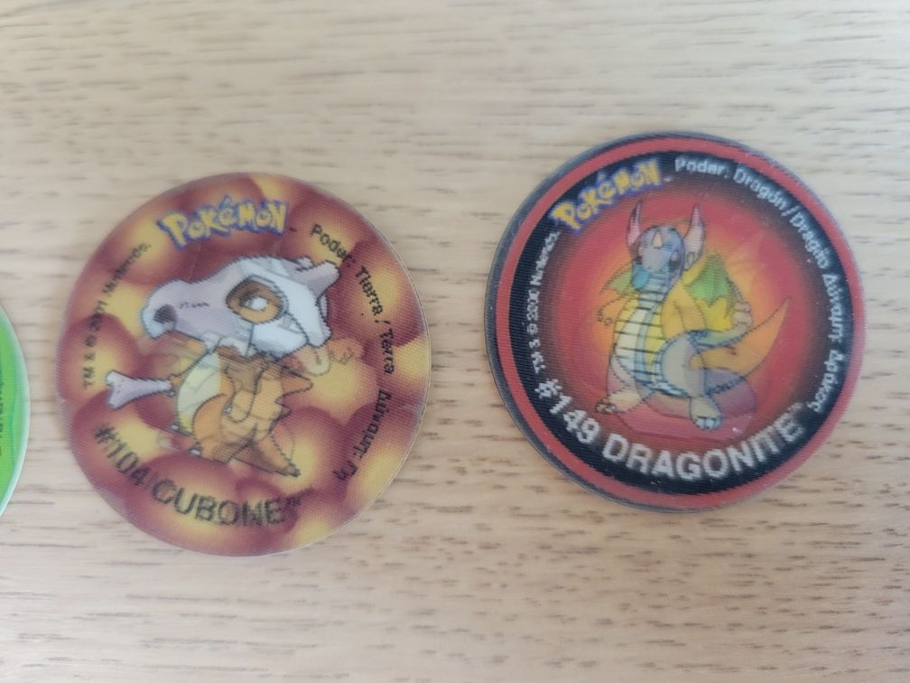 Coleção de Tazos Pokémon 2 – 54 peças (46 normais + 8 holográficos)