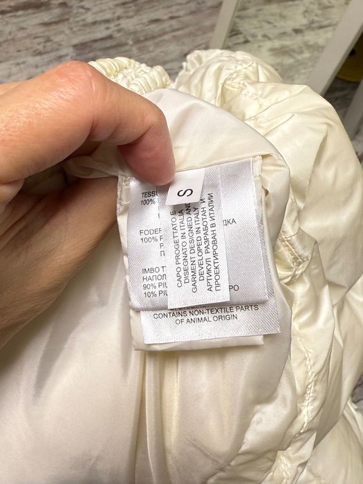 Жіночий пуховик Vicolo