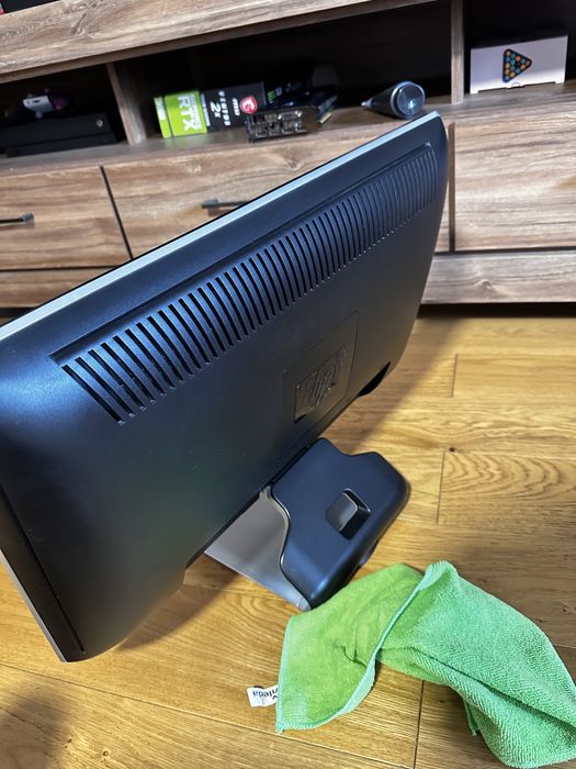 Monitor HP 2210 – 21,5 cala – Full HD – 60Hz