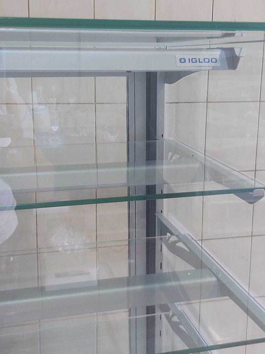 Witryna Lada cukiernicza chłodnicza 130
