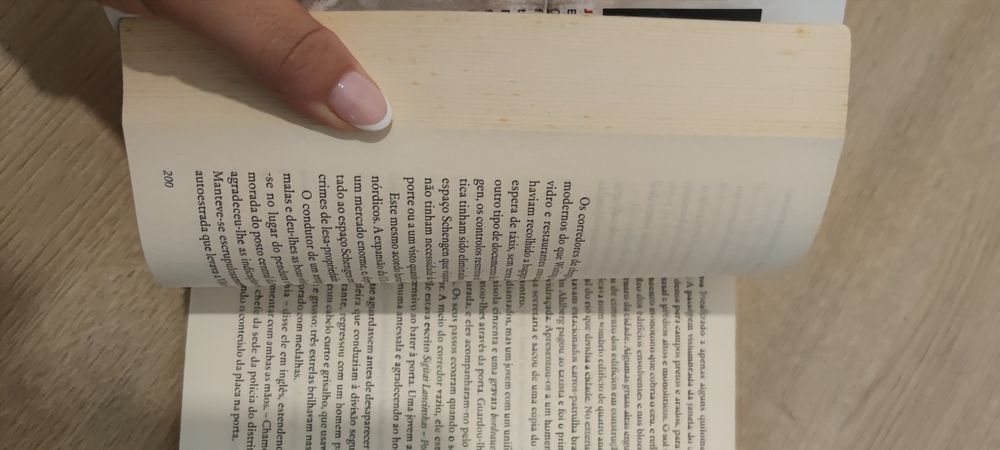Livro"fechada para inverno"