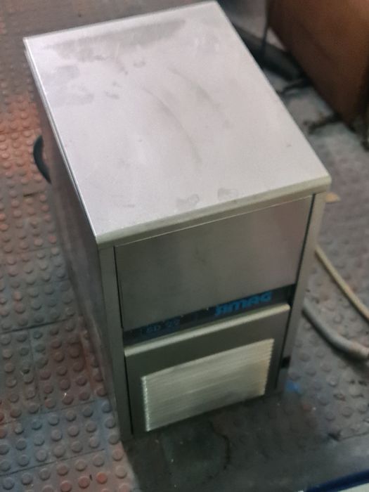 Máquina de fazer gelo profissional Simag SD22
