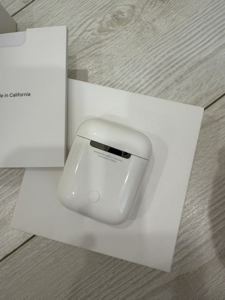 Навушники Apple AirPods 2