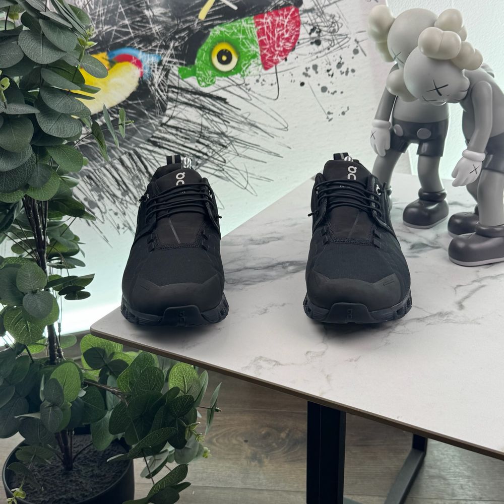 Кросівки On Cloud 5 Waterproof 42 розмір 4495