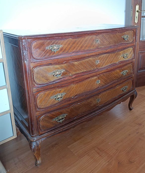 Aparador madeira maciça