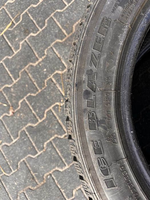 Opony zimowe 255/50 R19  4 sztuki komplet