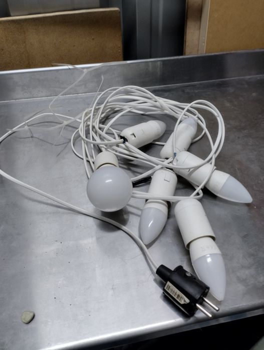 Material eléctrico diverso