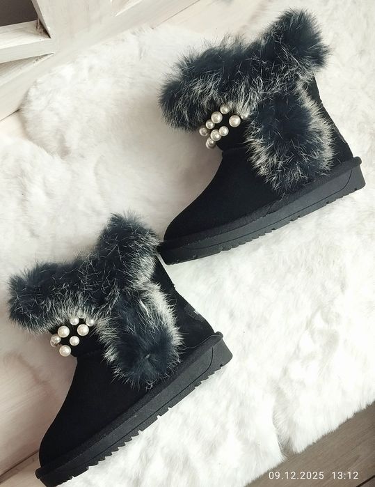 Уггі зимові натуральна замша і хутро 26-31 р. чобітки черевики