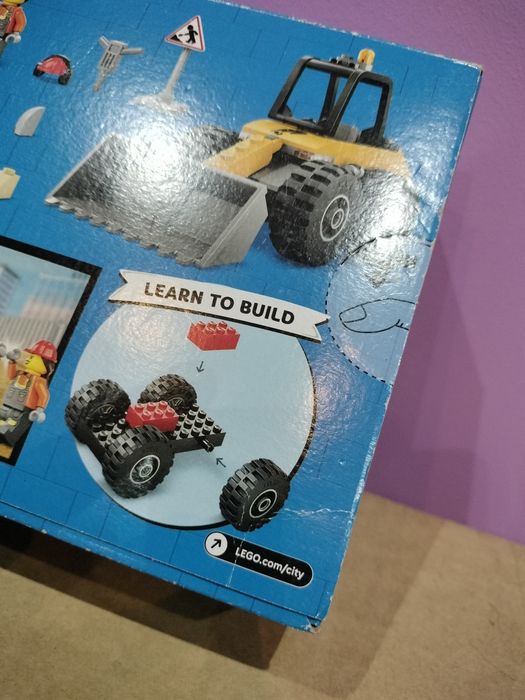 LEGO City 60450 Żółta ładowarka kołowa