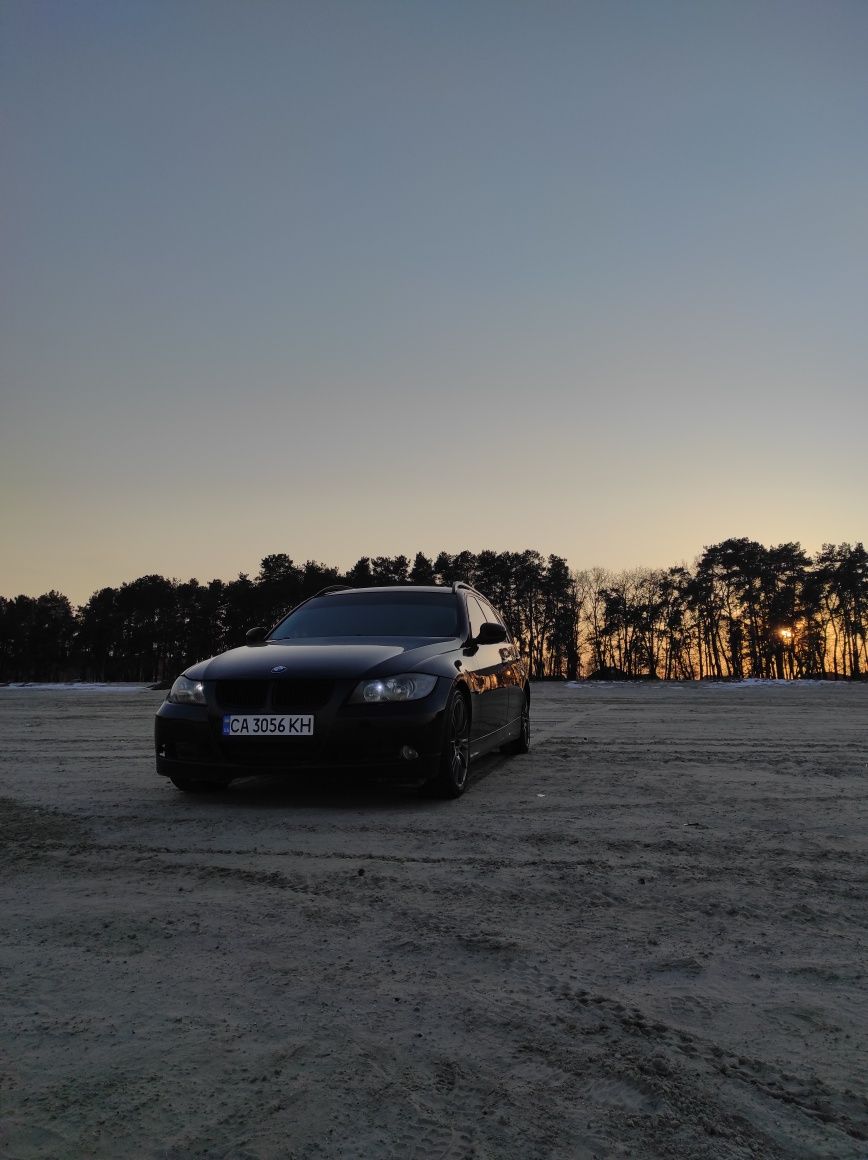 BMW e91 2.0d 2007