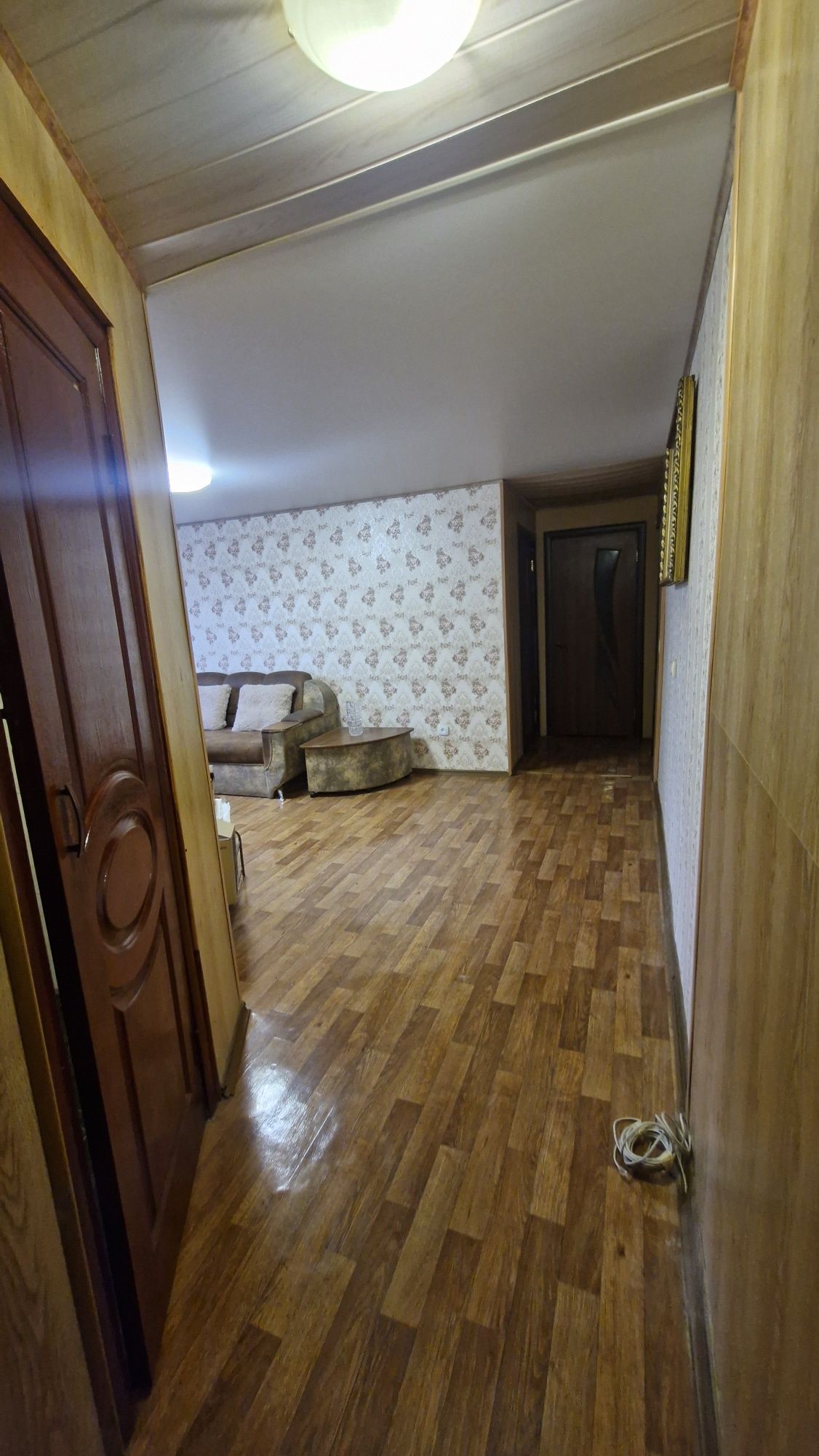Продам 3х комнатную квартиру Варваровка