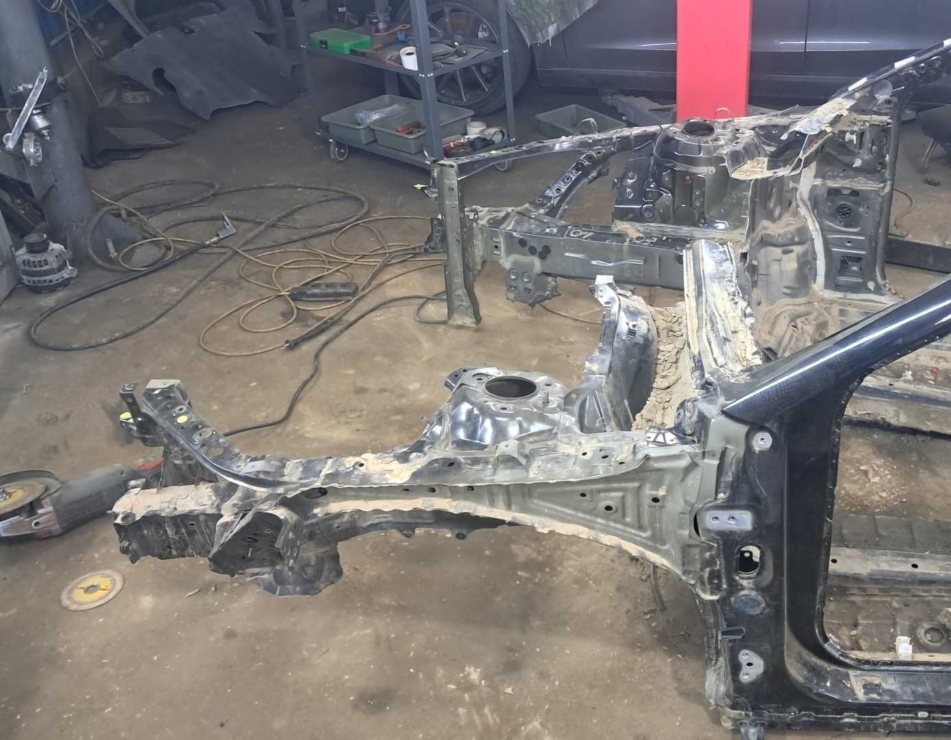 Бампер Toyota Camry 70 Тойота Камри Кемри Четверть Запчастини