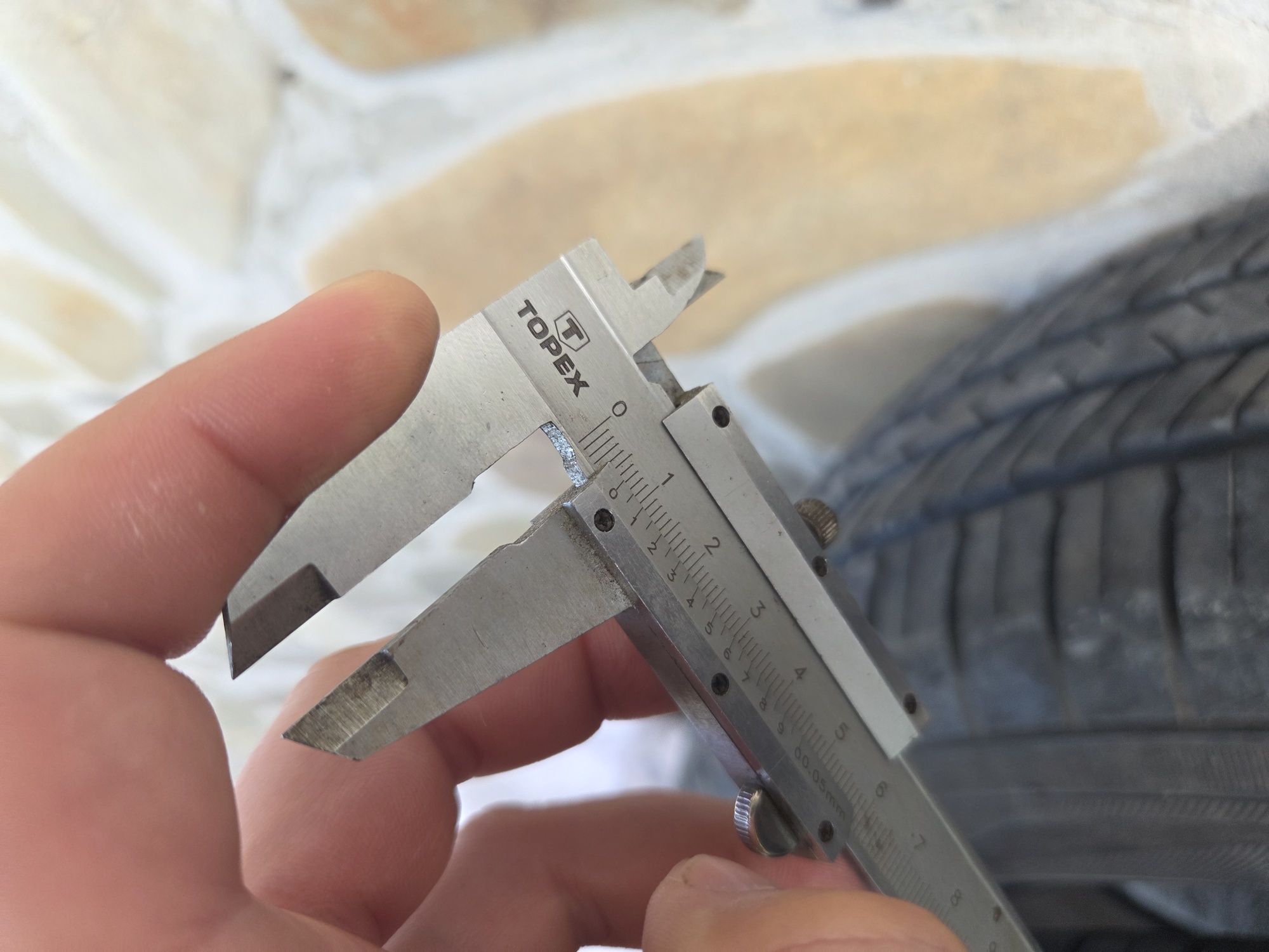 Opony Yokohama Geolandar 225/60 R17