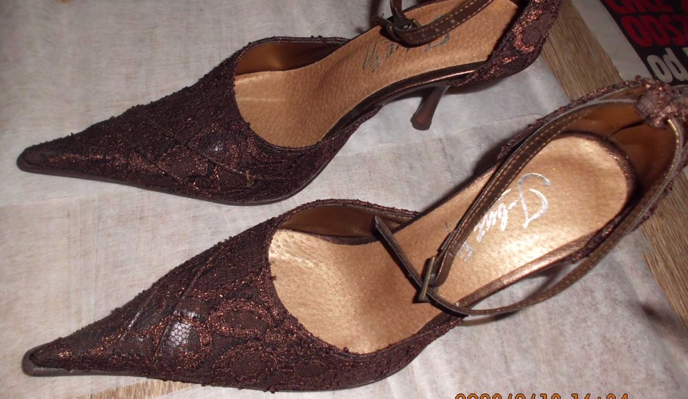 szpilki powystawowe rozmiar 35 super  stan jak na zdjęciach okazja