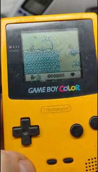 Ecrã 100% funcional e chassis originais Gameboy Color