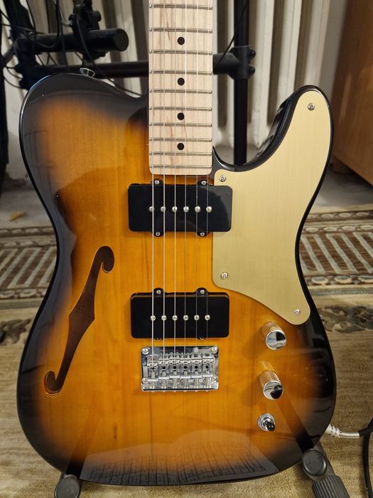 Squier Fender Paranormal Carbonita Telecaster  semi hollow