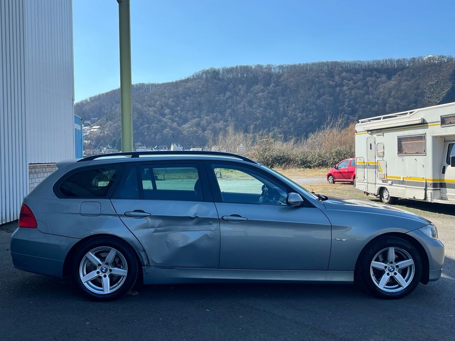 BMW e91 дизель 320. 2007