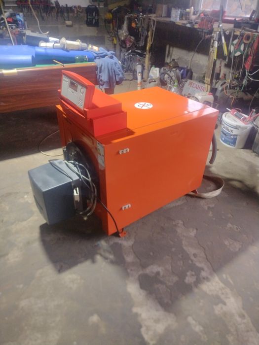 Продам котел на дизельному паливі Вісмані ще є Будерус