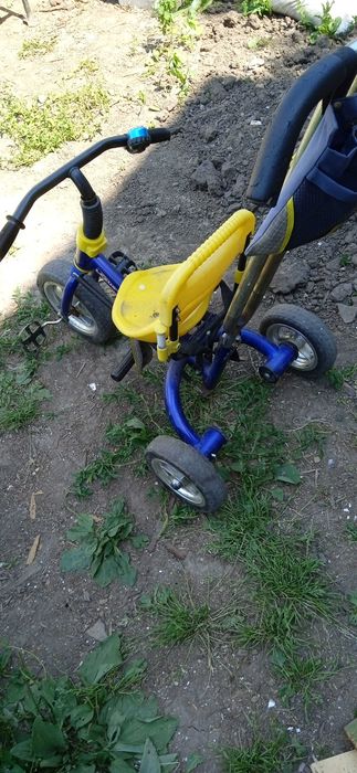 Велосипед детский с ручкой управления