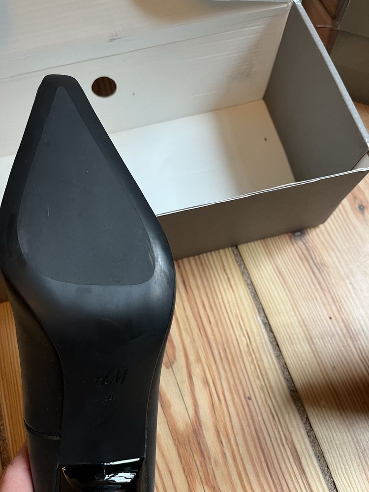 Buty skórzane nowe