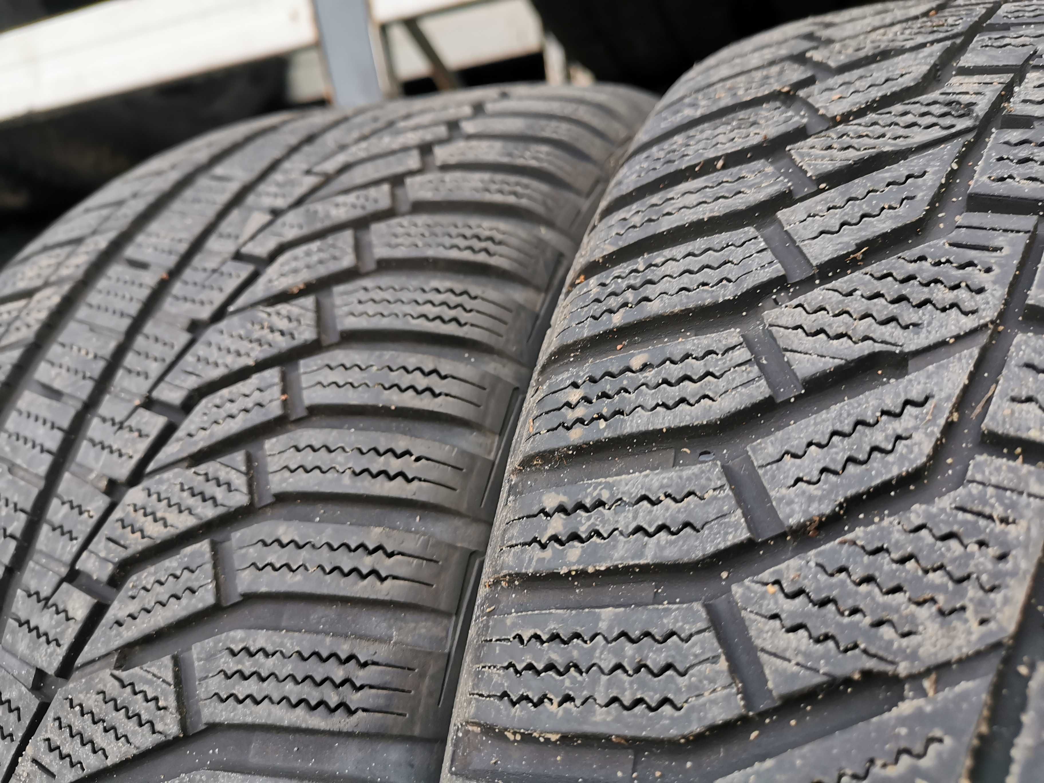 Hankook Winter I'cept evo 2 245/40r19 98V Rant ochronny N1186