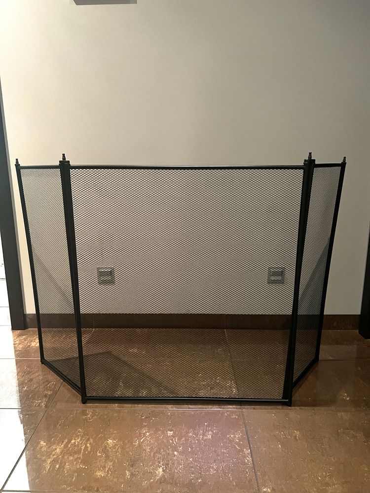 Barierka Bramka Zabezpieczająca Osłona do Kominka lub na Schody