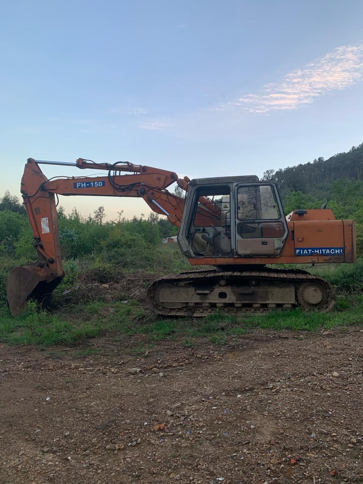 Fiat hitachi fh150