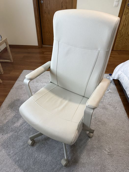 Cadeira escritório como nova
