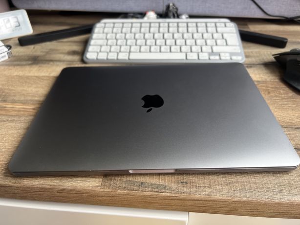 Ноутбук Apple MacBook Pro 13 m1 8 256 Space Gray Late 2020 (MYD82)