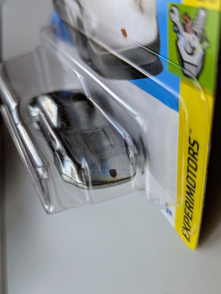 Брелок Порше Хот Вілс Hot Wheels Porsche 911 Keychain