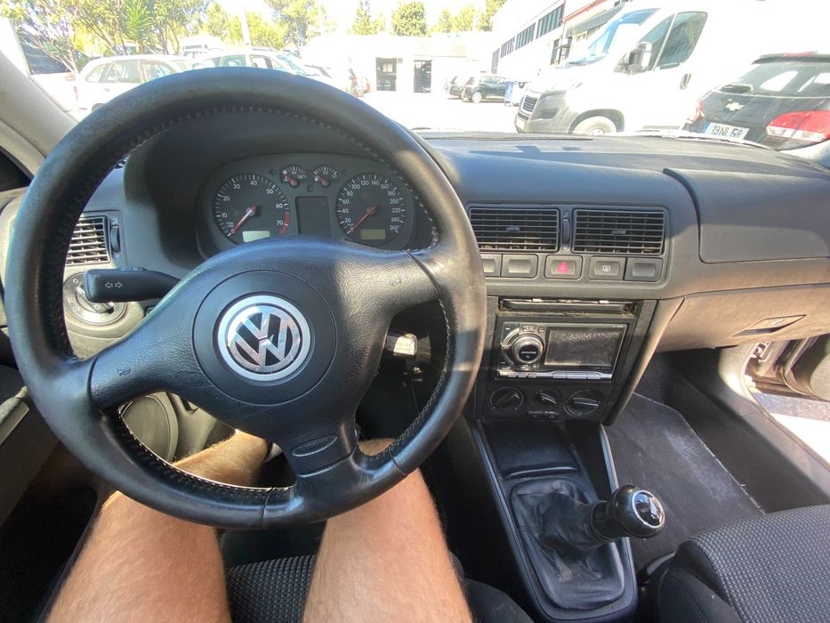 VW Golf IV 1.6 SR Highline – 1999 – Gasolina – 100 cv (74 kW)