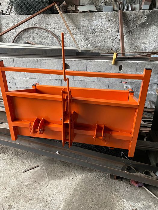 Vendo caixa reforçada para trator