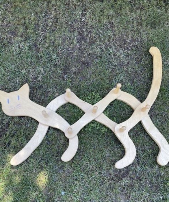 Wieszak kotek rozciągany